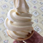 パンハウスくずまき - くずまき高原牧場ソフトクリーム300円