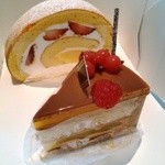 アテスウェイ - ('15.5)苺のロールスペシャル￥３６０・何とかココ￥４９０(お名前すみません；)