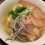 彩色ラーメン きんせい総本家 夢風 - 2015冷やし第5弾「煮干し塩の冷しらぁめん クジラベーコンのせ(800円)」