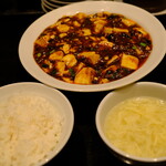 ちょもらんま酒場 - 料理写真:これだけで1,500円かと肩を落としていたけど、