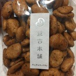 豆吉本舗 - ガーリック黒胡椒そら豆