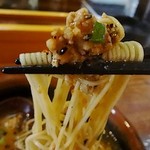 晴れ酒ば てる - 極細の麺とミンチ肉のコラボも美味しかったです