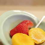 うを徳 - 米利堅（めりけん）の莓（いちご）に日向（ひむか）の小芒果（みにまんご）