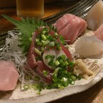 天史朗鮨 - お刺身盛合せ（黒むつ・カツオ・本マグロ大トロ・麦イカ・真こち・真鯛）