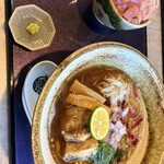 浮世離れのMEN DOROBO - 
