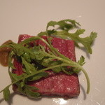 カセント - メイン なにわ黒牛