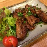 やちむん - 豚軟骨のトロトロ炙り焼き 680円。豚のコク深さが泡盛に良く合います。