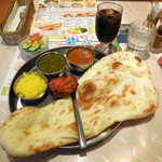 インド＆タイ料理専門店 Surya Royal Garden - ...「ディップパレス スペシャル タリー（1100円）」、スリヤ錦糸町店も開店！