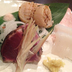 ホタテ炙り,剣先イカ,カツオのタタキ