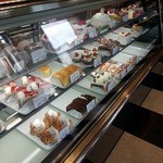 やまだ菓子舗 - 店内３