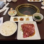 焼肉 徳寿 - 料理写真:和牛炙りカルビセット