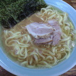 家系ラーメン まこと家 - 20150612 朝10時すぎ　ラーメン固め　昼過ぎぐらいのコクがあったｗ