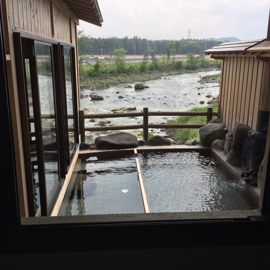休憩室 川霧の湯 name=