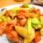 慶福楼 - 鶏肉とセロリの辛味炒め　1,200円