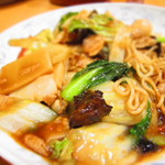 慶福楼 - 五目焼きそば　700円