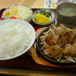 Kacchanshokudou - トロてっちゃん定食　５８０円