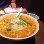 元氣七輪焼肉 牛繁 - ユッケジャンクッパ