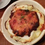 wine no Ruisuke - じゃが芋の味噌デミグラタン　620円　3号店だけのメニューです！