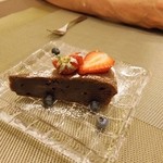 ル・ブレストワ - デザート　チョコレートケーキ