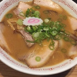 味まるシティ中華そば - チャーシュー麺 810円(*^o^*) ちょい高いw