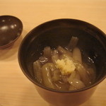 京味 - 赤芋茎の煮びたし