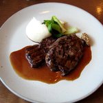 ビストロ すぎ浦 - 牛ハラミ肉のステーキ