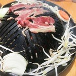 ツキサップじんぎすかんクラブ - 焼きます。