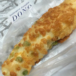 DONQ - 季節の枝豆チーズスティックパン(^^)