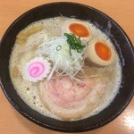 吉風  - 吉風  煮干白湯ラーメン 750円＋味玉100円