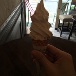 ジェラテリア アクオリーナ - マダカスカルのバニラのソフト（580円）