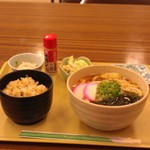 あすなろ食堂 - H26/10うどんセット、味ご飯