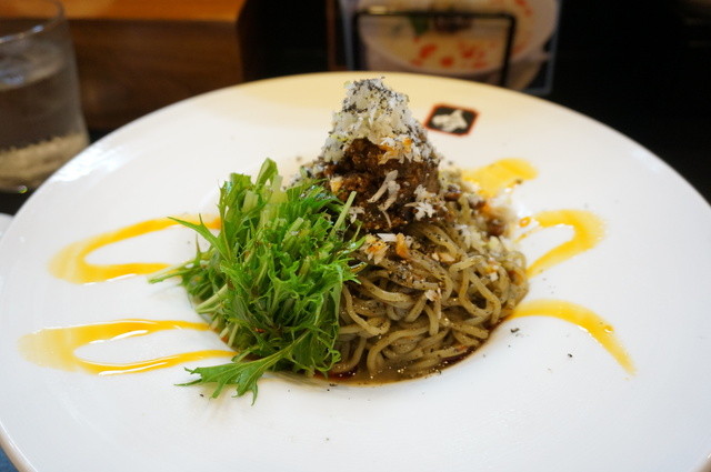 餃子と担々麺 吟 - 宮城野通（担々麺）の写真