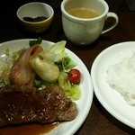 肉の大山 - ステーキ定食