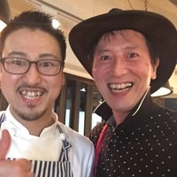 听屋 六本木 - 听屋【ポンドヤ】六本木の店長 福岡隼人さんと！
                この陽気なお人柄、また食べに行きます！肉卸問屋直結の国産牛のみ。
                刺しよりも赤身の好きな方にオススメ！ 
                @pound_ya 