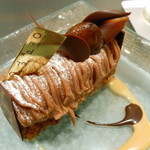 ショコラティエ パレ ド オール - ガトーセット　１６２０円　チョコラモンブラン+カカオハイボール２