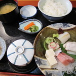 みやび亭 八百辰 - 刺身御膳（1,680円）