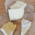 ダダダ - 2015/06/14：白かびチーズ2種類 
