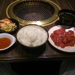 Yakiniku Nangetsu - 牛たん（タレ）定食700円（ご飯大盛）