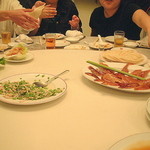 天厨菜館 - 鮮豆鶏絲　北京烤鴨