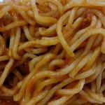 ポッポ - ポッポ 葛西店 ナポリタン焼そばに使われる1.6ミリほどの太さのスパゲティ  縦に線が入っているので早ゆでスパゲティですね