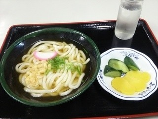 平田食事センター - 2015.6.15 かけうどん350円 漬物100円