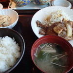 博多もつ鍋 やまや - 豚しょうが焼き定食