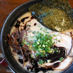 川崎商店 - とんこつ黒