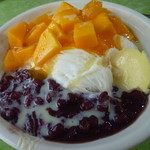 冰讃 - やっぱりリピートしてしまう芒果雪花冰に各10元で自家製プリンと小豆をトッピング