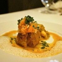 銀座 ハプスブルク・ファイルヒェン - 2015.6 シュタイヤーマルク州伝統のヴルツェルフライッシュ 乳飲仔牛と根菜の煮込み ホースラディッシュの香りを乗せて 春キャベツと新玉葱 ホワイトアウパラガスのラグー