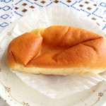 志津屋 - クリームパン