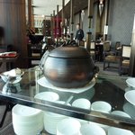 広東料理 センス - スープの入った土鍋