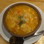 スペイン料理エスパーニャ - ニンニクのスープ