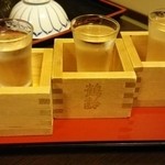 貝掛温泉 - 地酒の飲み比べもしてみました。