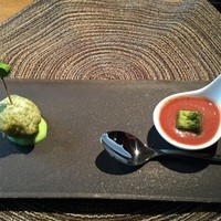 ズッカ ダ ヴィーノ - ガスパチョとゼッポリーニのたこ焼き(？)